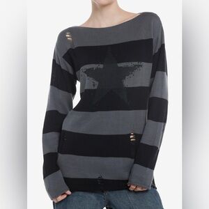 Hot Topic Black & Grey Stripe Star Distressed Girls Sweater size Small